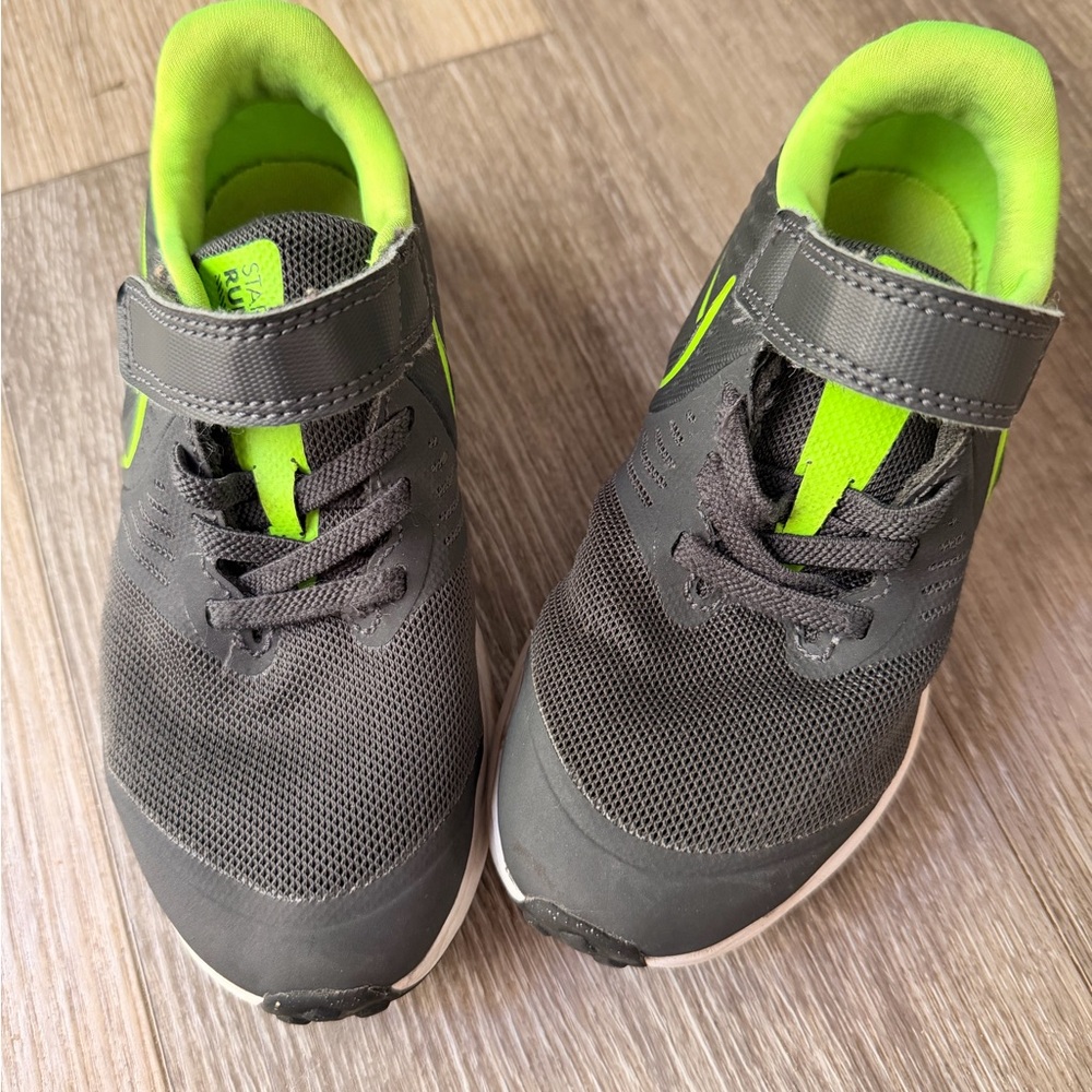 Nike Kids Gray and Neon Green Sneakers